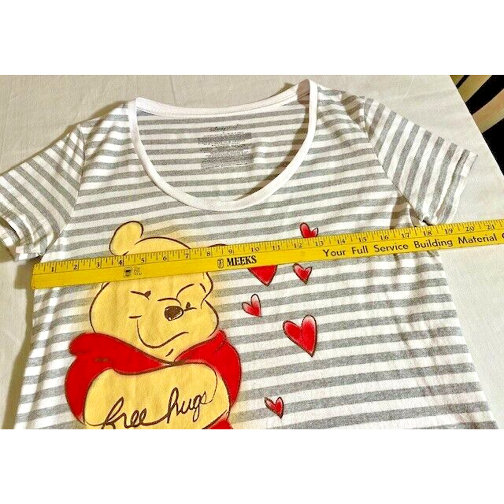 Vintage Disney Winnie-The-Pooh Free Hug... Shirt Womens Size Large - Picture 5 of 10